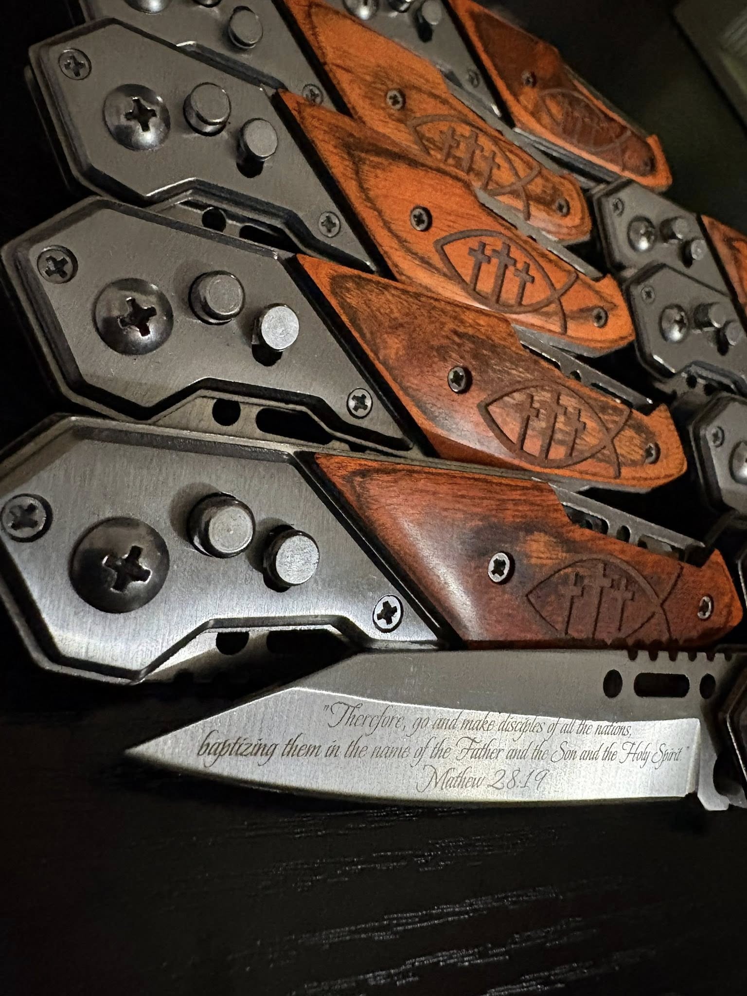 Custom Engraved Knives – Personalized Your Way