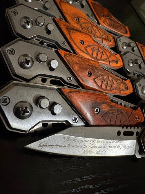 Custom Engraved Knives – Personalized Your Way